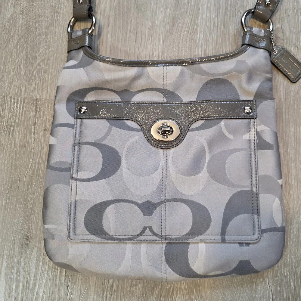 Coach Penelope Gray Shoulder Crossbody Bag - Picture 3 of 7